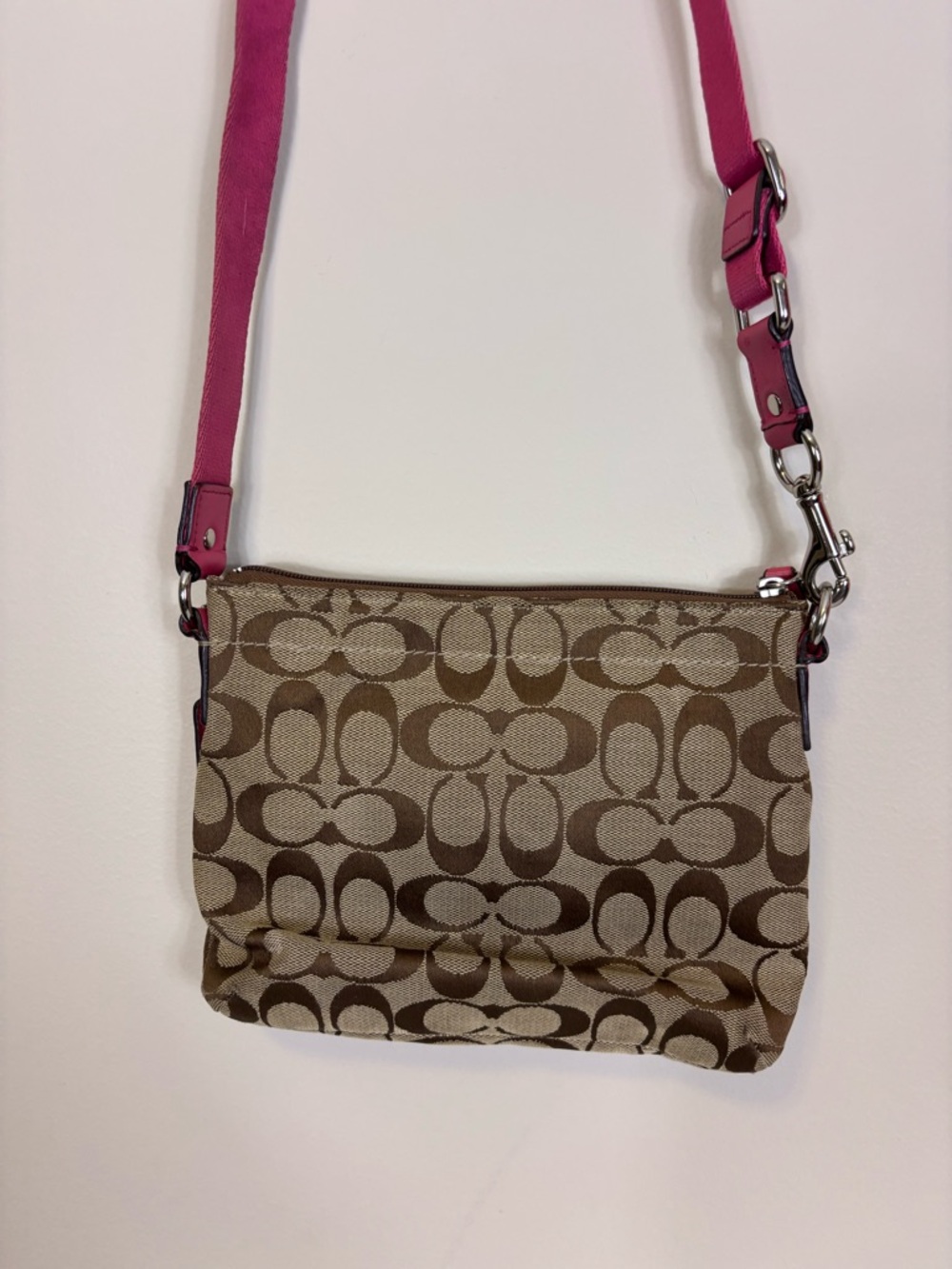 Coach Brown Signature Monogram C Crossbody with Pink Patent Leather Trim 8.5 x 7 - Picture 5 of 9
